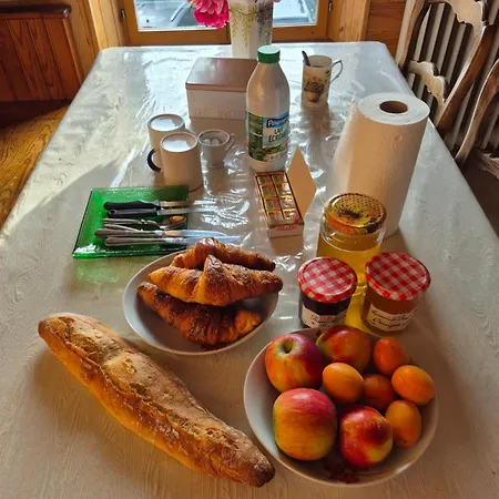 Rum i privatbostad Le Ciel *